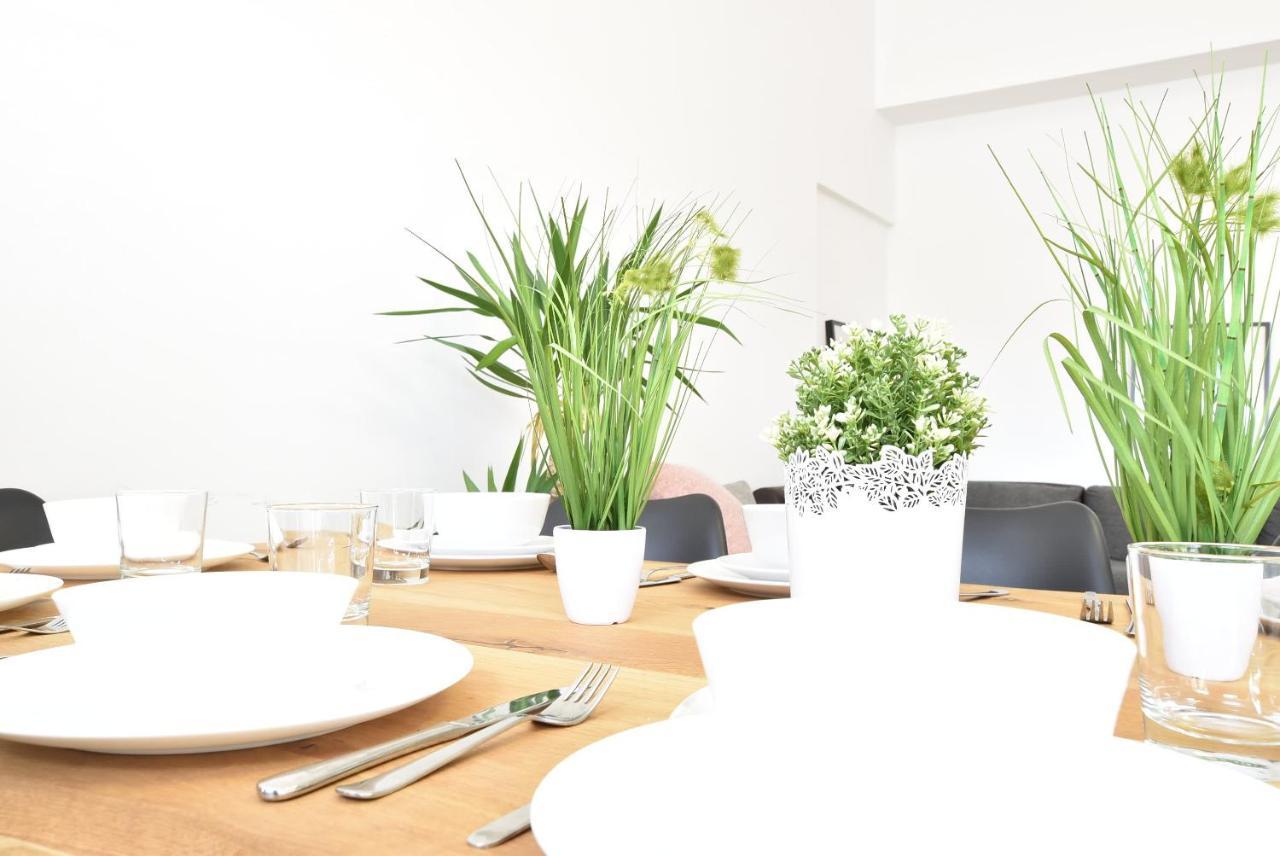 Huge Apartment In Awesome Location With Parking Innsbruck Eksteriør billede