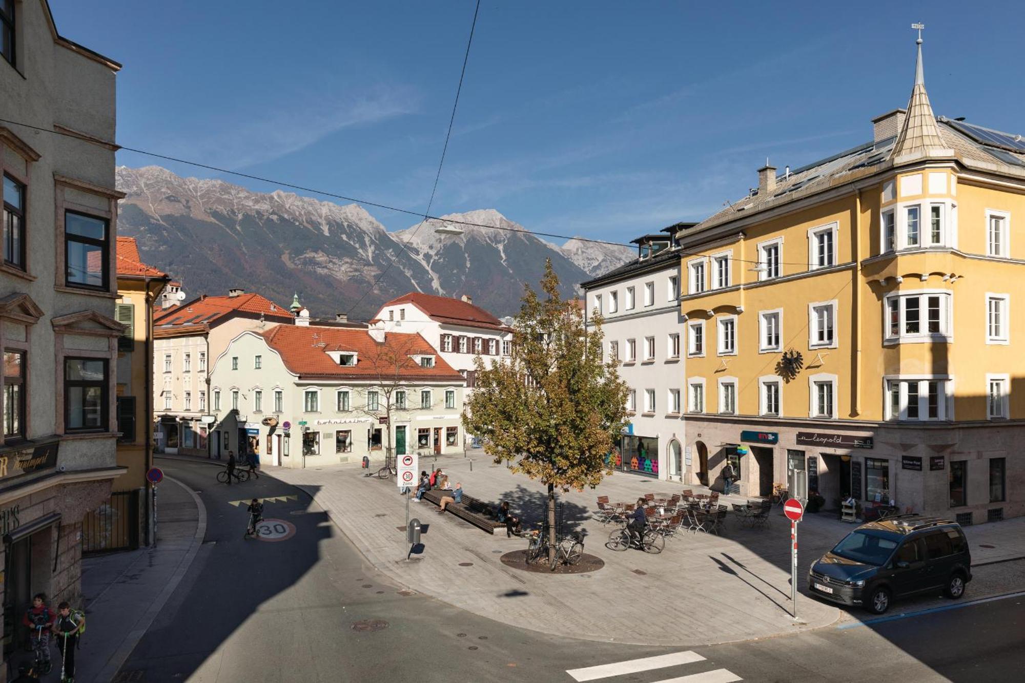 Huge Apartment In Awesome Location With Parking Innsbruck Eksteriør billede